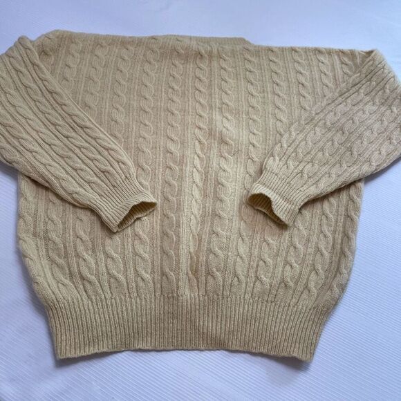 Jos A Bank Sportswear VTG Yellow Beige Shetland Wool Cableknit Sweater Sz Medium - Picture 6 of 7